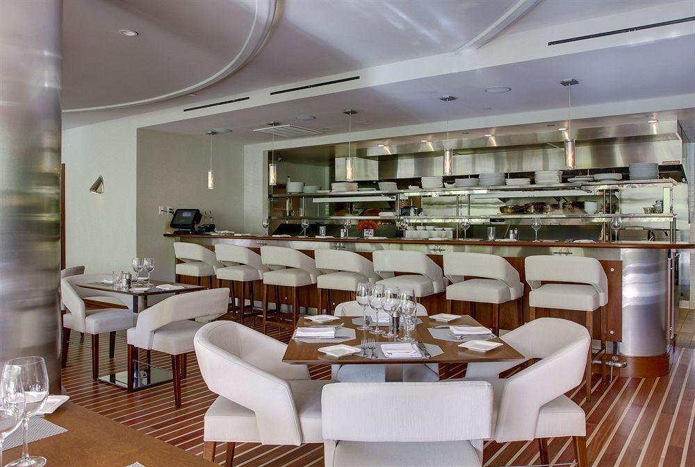 The Watershed Norwalk Otel Dış mekan fotoğraf